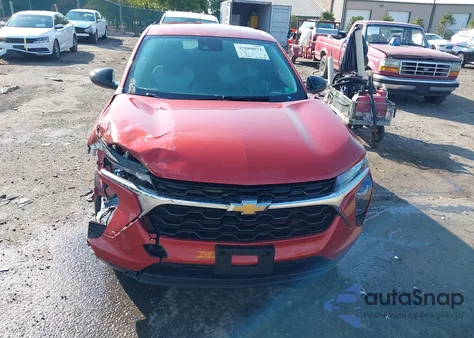 2024 Chevrolet Trax Fwd Sp z USA, uszkodzony, nr VIN KL77LFE28RC198208